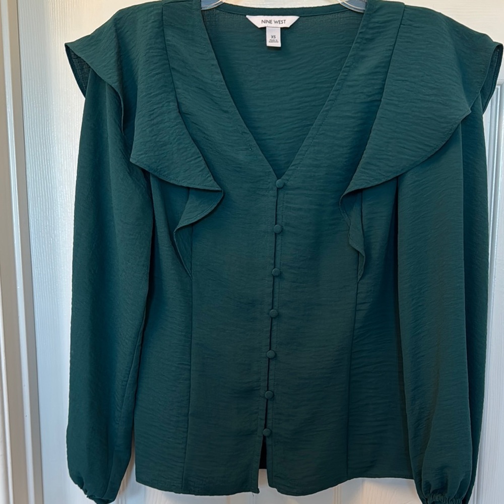 Nine West Women's Green Ruffle Top